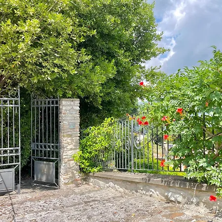 Residenza Della Vigna - Bilocale Con Soppalco 아파트 페나빌리